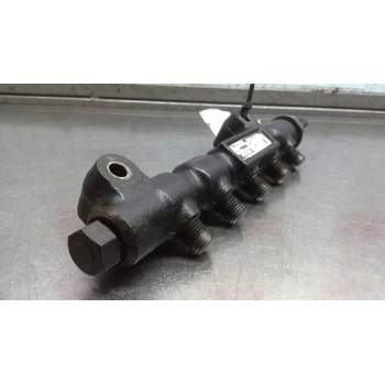 Recambio de rampa inyectora para ford focus c-max (cap) trend (d) referencia OEM IAM 9654592680  
