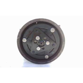 Recambio de compresor aire acondicionado para renault clio iii exception referencia OEM IAM 8200651251  