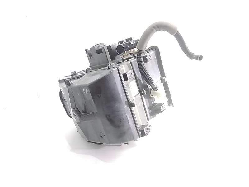 Recambio de calefaccion entera normal para nissan primera berlina (p12) acenta referencia OEM IAM 27110AV601  