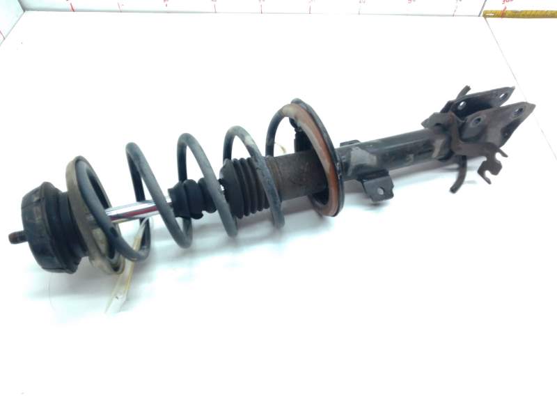 Recambio de amortiguador delantero derecho para dacia duster (hs_) 1.2 tce 125 referencia OEM IAM 8200813791D  