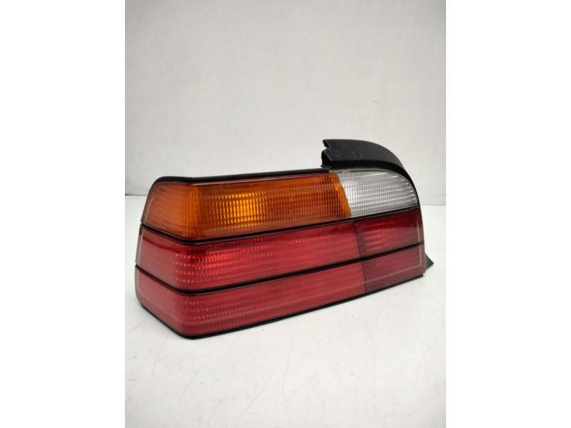 Recambio de piloto trasero izquierdo para bmw 3 (e36) 318 i referencia OEM IAM ZBR1387657  