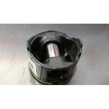 Recambio de piston para renault scenic ii luxe privilege referencia OEM IAM   