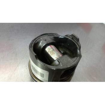 Recambio de piston para renault scenic ii luxe privilege referencia OEM IAM   