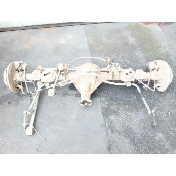 Recambio de puente trasero para ssangyong rexton w / rexton 2.0 xdi referencia OEM IAM 4200032204  