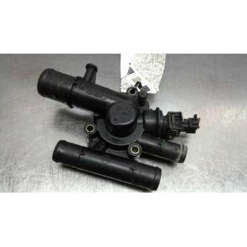 Recambio de caja termostato para renault scenic ii luxe privilege referencia OEM IAM   