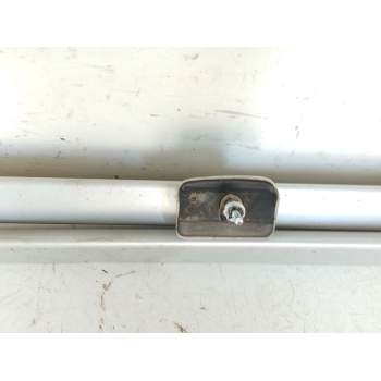Recambio de barras techo para ssangyong rexton w / rexton 2.0 xdi referencia OEM IAM 7985008110  