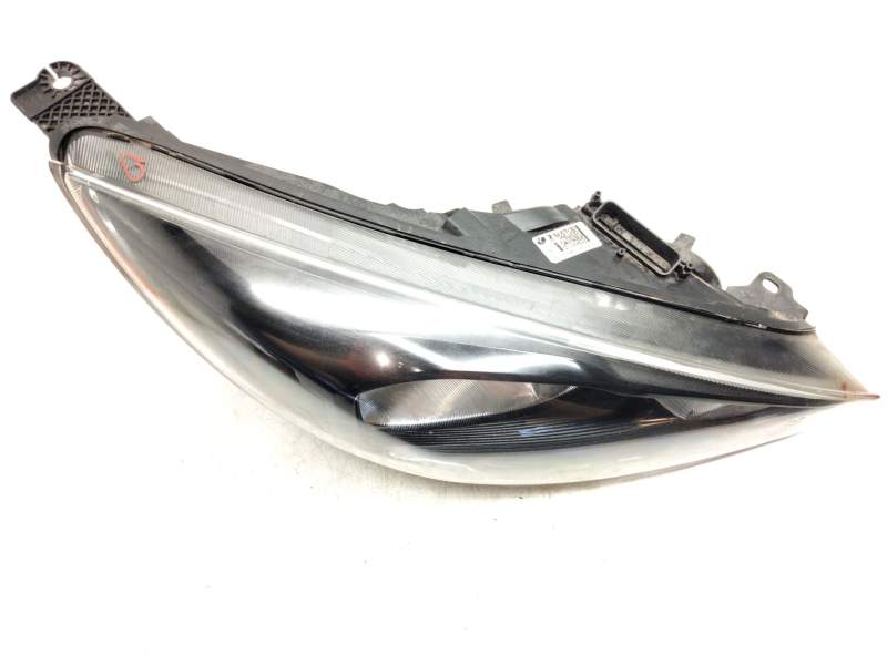 Recambio de faro derecho para ford focus iii sedán 1.0 ecoboost referencia OEM IAM F1EB13W029  