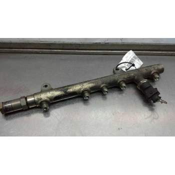 Recambio de rampa inyectora para renault scenic ii luxe privilege referencia OEM IAM 0445214024  