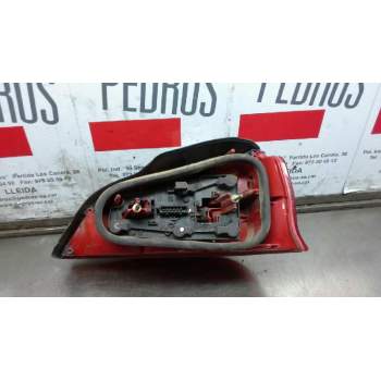 Recambio de piloto trasero izquierdo para peugeot 106 (s2) referencia OEM IAM 20137  30792