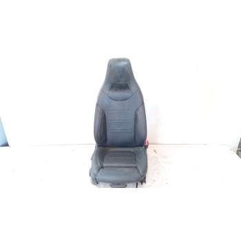 ASIENTO DELANTERO DERECHO A1779106005 
