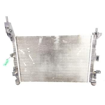 Recambio de radiador agua para ford focus iii sedán 1.0 ecoboost referencia OEM IAM CV618005VC  