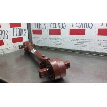 Recambio de tirante eje trasero para iveco referencia OEM IAM 99487778 IVC 393.35 31067