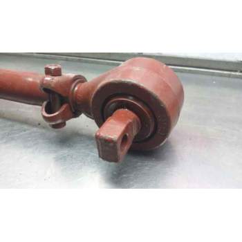 Recambio de tirante eje trasero para iveco referencia OEM IAM 99487778 IVC 393.35 31067
