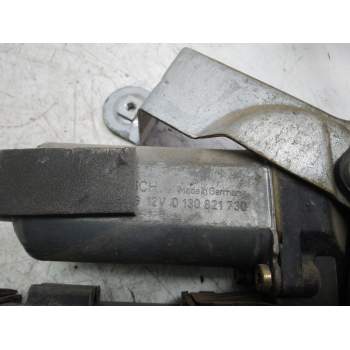 Recambio de elevalunas delantero derecho para skoda octavia berlina (1u2) 1.9 tdi glx referencia OEM IAM 1U1837402K  