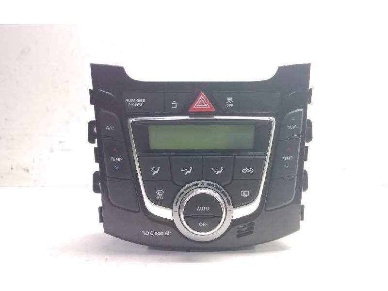 Recambio de mando calefaccion aire acondicionado para hyundai i30 (gd) 1.6 crdi cat referencia OEM IAM 97250A6521  