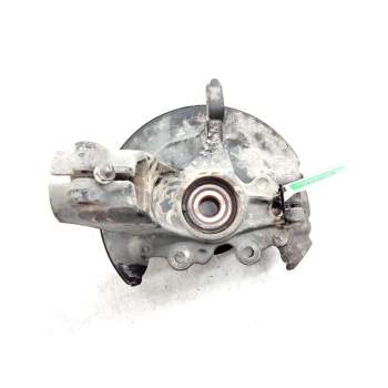 Recambio de mangueta delantera derecha para ford focus iii sedán 1.0 ecoboost referencia OEM IAM AV613K17  