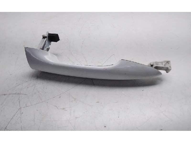 Recambio de maneta exterior delantera derecha para hyundai i30 (gd) 1.6 crdi cat referencia OEM IAM   