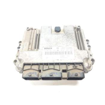 Recambio de centralita motor uce para peugeot 5008 (0u_, 0e_) 1.6 hdi referencia OEM IAM 8200311539 0281011969 