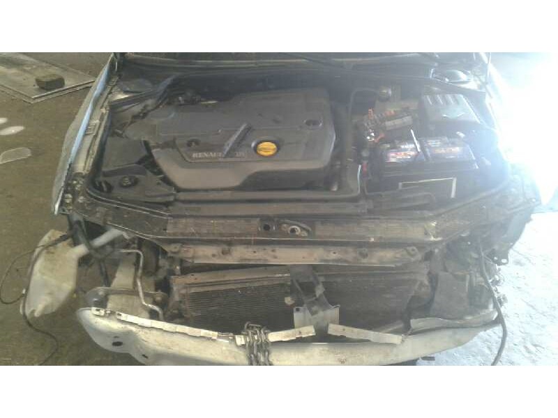 renault laguna ii (bg0) del año 2003