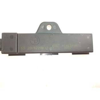 Recambio de antena para bmw serie 5 lim. (f10) 520d referencia OEM IAM 922083202  