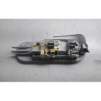 Recambio de luz interior para dacia dokker ambiance referencia OEM IAM 8200T4362  