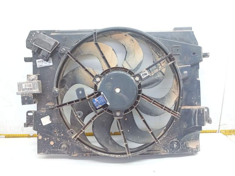 Recambio de electroventilador para renault captur i (j5_, h5_) 1.2 tce 120 referencia OEM IAM 214818009R  