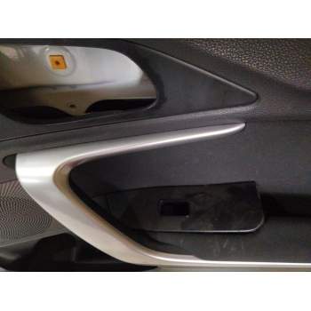 Recambio de puerta delantera derecha para kia ceed (cd) 1.6 crdi 136 referencia OEM IAM 76004J7000  