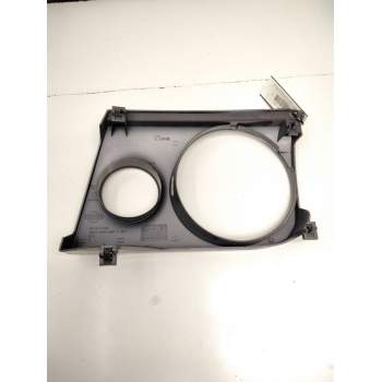 Recambio de cerquillo faro derecho para nissan terrano/terrano.ii (r20) 2.7 turbodiesel referencia OEM IAM 624107F GRIS 