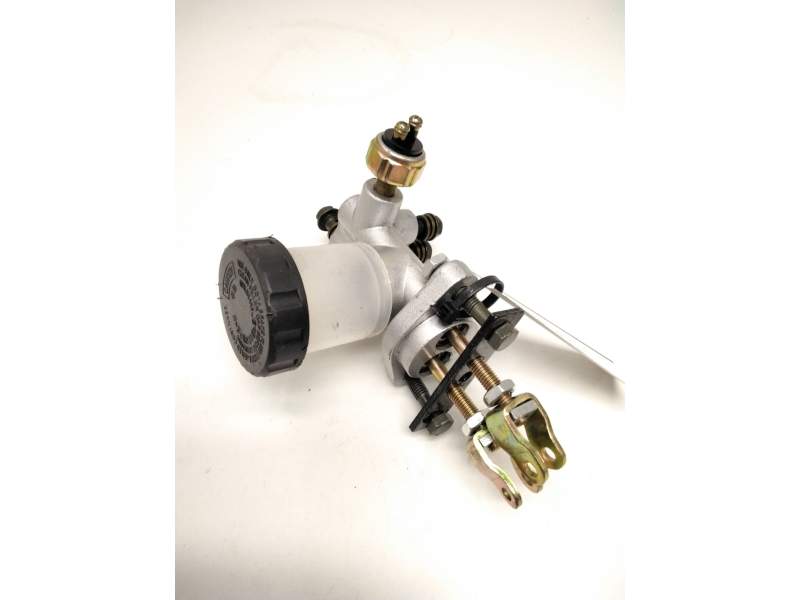 Recambio de bomba freno para kawasaki d-tracker d-tracker 150 (lx150h) referencia OEM IAM GO KART  