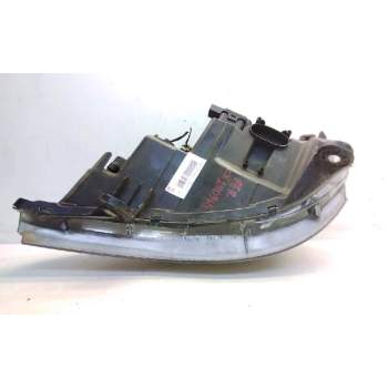 Recambio de faro derecho para chrysler grand voyager lx referencia OEM IAM 26410201H11  