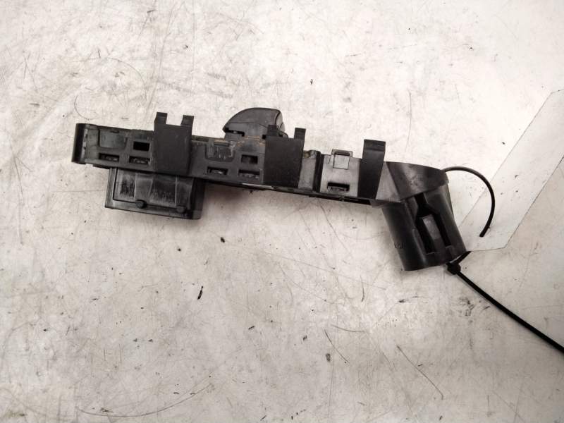 Recambio de mando elevalunas delantero izquierdo para peugeot 207/207+ (wa_, wc_) 1.4 hdi referencia OEM IAM 9654859777  