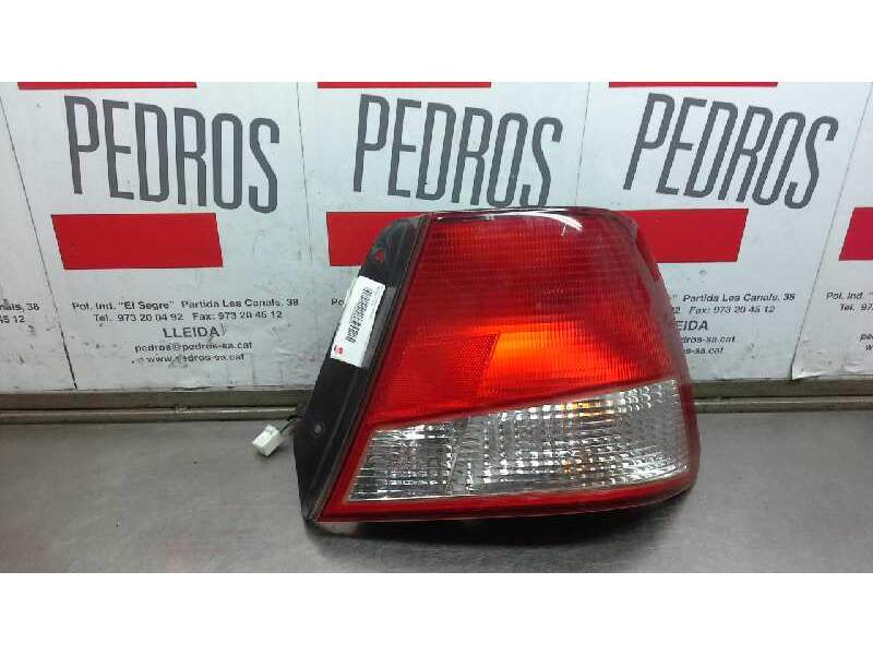 Recambio de piloto trasero derecho para » otros... premium 370 26 g 6x2 referencia OEM IAM R92402252  31404