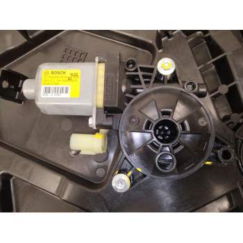 Recambio de elevalunas delantero derecho para kia ceed (cd) 1.6 crdi 136 referencia OEM IAM 9450100100  