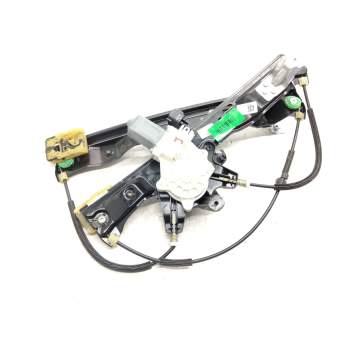 ELEVALUNAS DELANTERO IZQUIERDO BM51A23201 