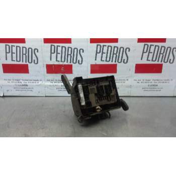 Recambio de caja fusibles para peugeot 206 sw x-line referencia OEM IAM 9645041080  