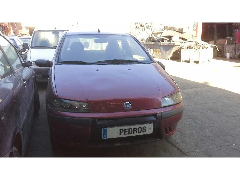 fiat punto berlina (188) del año 2001