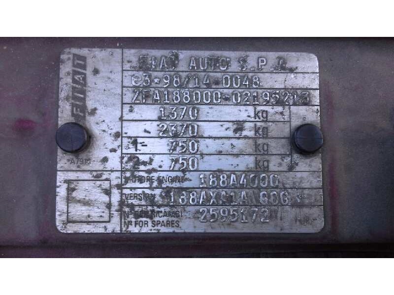 fiat punto berlina (188) del año 2001