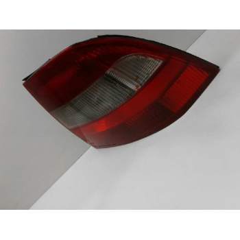 Recambio de piloto trasero derecho para opel vectra b berlina centenial referencia OEM IAM 37360748 90568049 