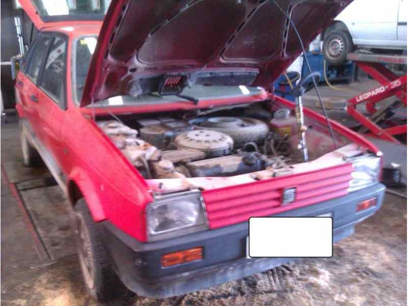 seat ibiza del año 1990