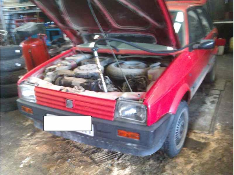 seat ibiza del año 1990
