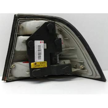 Recambio de piloto trasero izquierdo para opel vectra b berlina centenial referencia OEM IAM 37370748 90568047 37375383