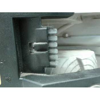 Recambio de piloto trasero izquierdo para opel vectra b berlina centenial referencia OEM IAM 37370748 90568047 37375383