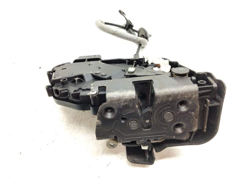 Recambio de cerradura puerta delantera derecha para volvo s80 ii (124) 2.4 d referencia OEM IAM 31253674  