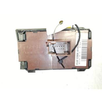 Recambio de mando luces para peugeot boxer furgoneta 2.0 bluehdi 130 referencia OEM IAM 07355860830  