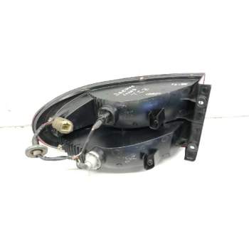 Recambio de piloto trasero izquierdo para daewoo lanos referencia OEM IAM 81156NA 8K26G 31952