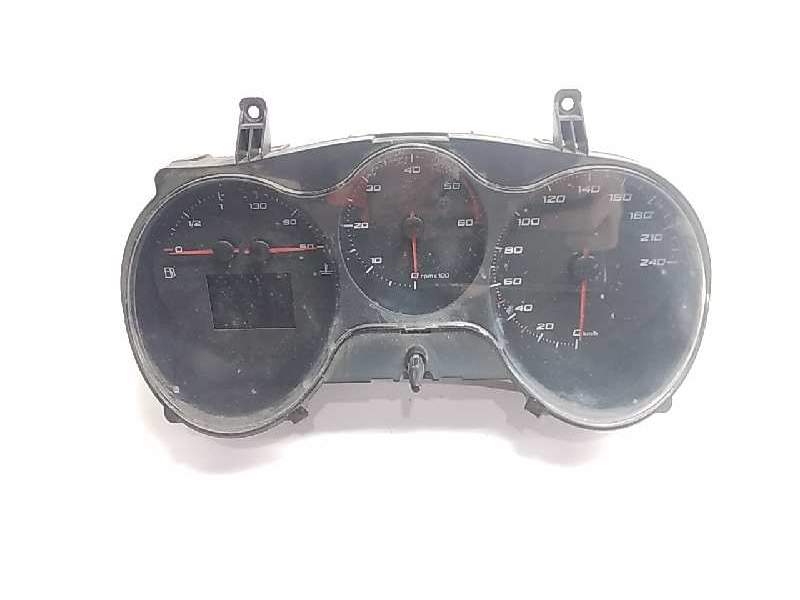 Recambio de cuadro instrumentos para seat leon (1p1) reference referencia OEM IAM 1P0920811A  