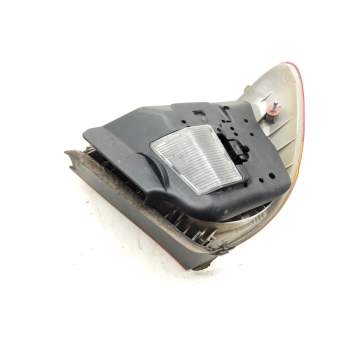 Recambio de piloto trasero derecho para bmw 3 coupé (e46) 320 ci referencia OEM IAM 8364922  