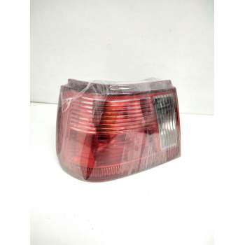 Recambio de piloto trasero izquierdo para seat ibiza (6k1) select referencia OEM IAM 6K6945111G 6K6945095J 