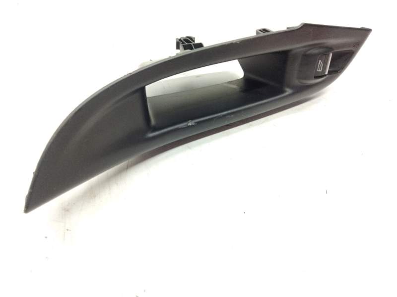 Recambio de mando elevalunas trasero izquierdo para ford focus iii sedán 1.0 ecoboost referencia OEM IAM BM51A237W21  