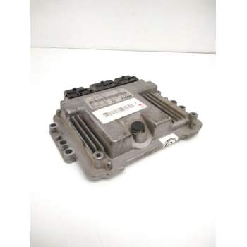 Recambio de centralita motor uce para renault megane ii berlina 5p dynamique referencia OEM IAM 0281011776 8200391966 